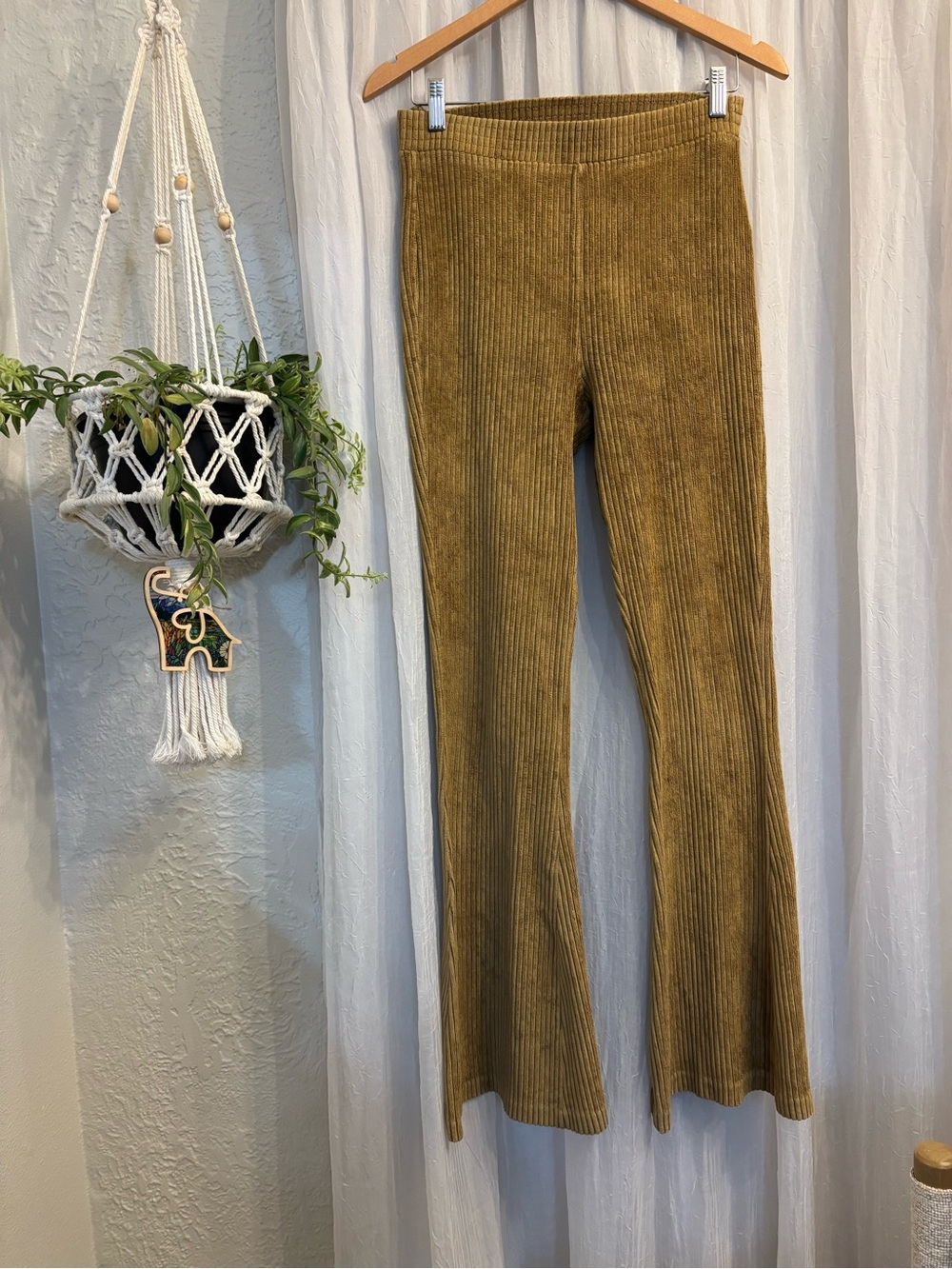 Aerie Corduroy Pants